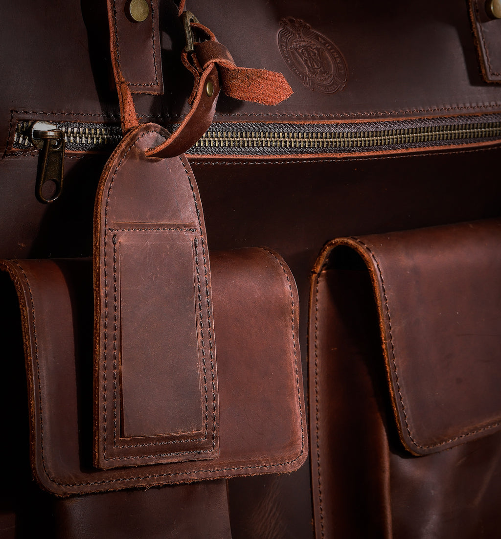 Leather Six-Bottle Carrying Case