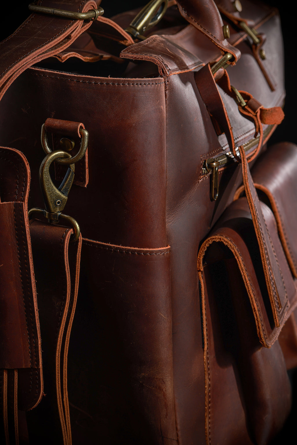 Leather Six-Bottle Carrying Case